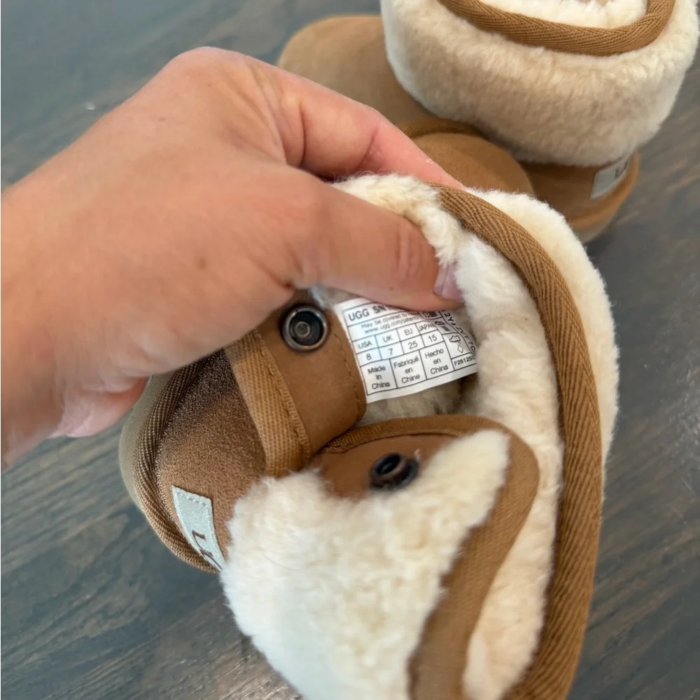 UGG KIDS Jona Luxury Classic Boot